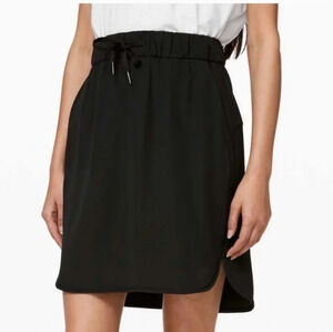 || LULULEMON || On The Fly athletic skirt, elastic waist, black